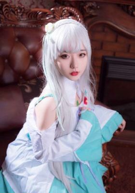 善良的女秘书的目的在线免费观看_BD英语HD高清在线观看