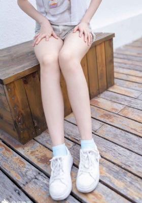 我让最想拥抱的男人给威胁了_1080免费观看韩国