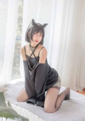 少妇大战28厘米黑人_BD韩语电影全集观看