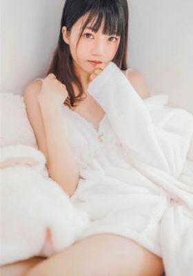 色爱b_迅雷手机免费观看